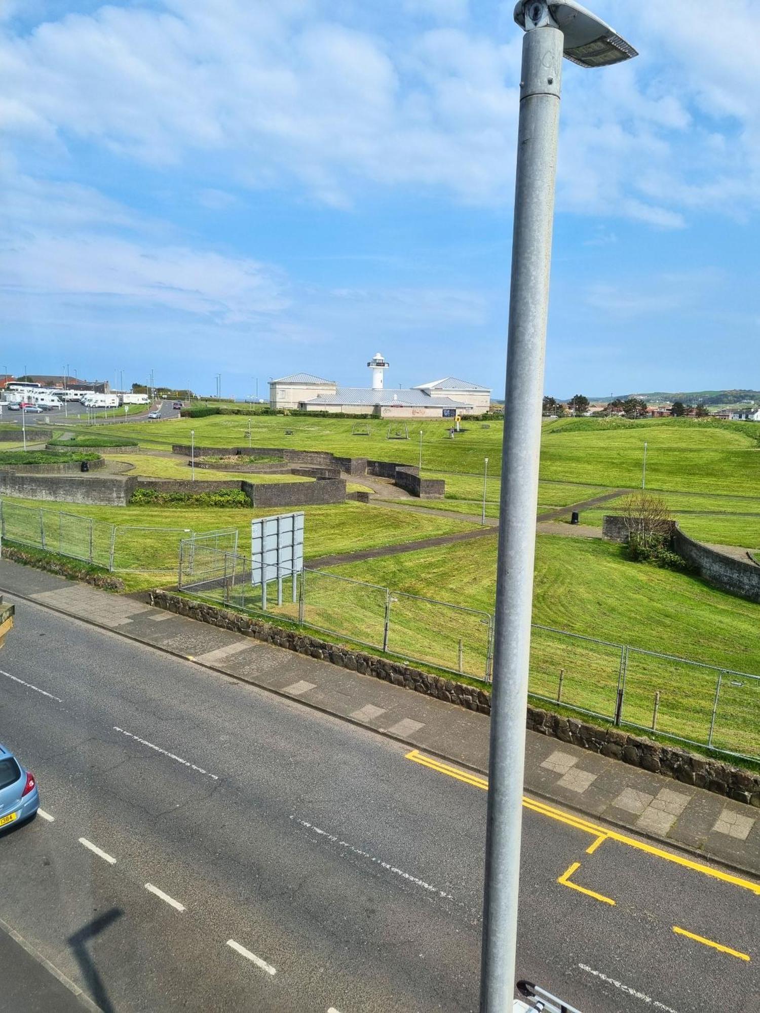 Апартаменти 5 Dunluce Park - Portrush By The Sea Екстер'єр фото